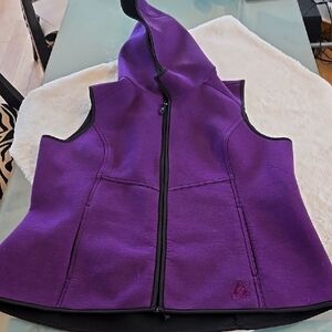 Mens Purple Hooded Vest